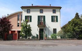 La Sosta Fuori Stazione